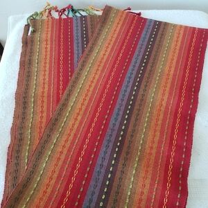 Woven cotton colorful table runner